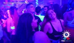 NEON Party from Chaturbate

 Video Tutorial Chaturbate