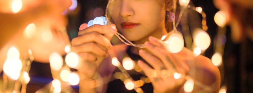 Streamray: Navigating the World of Cam Model Payments and Personal Branding